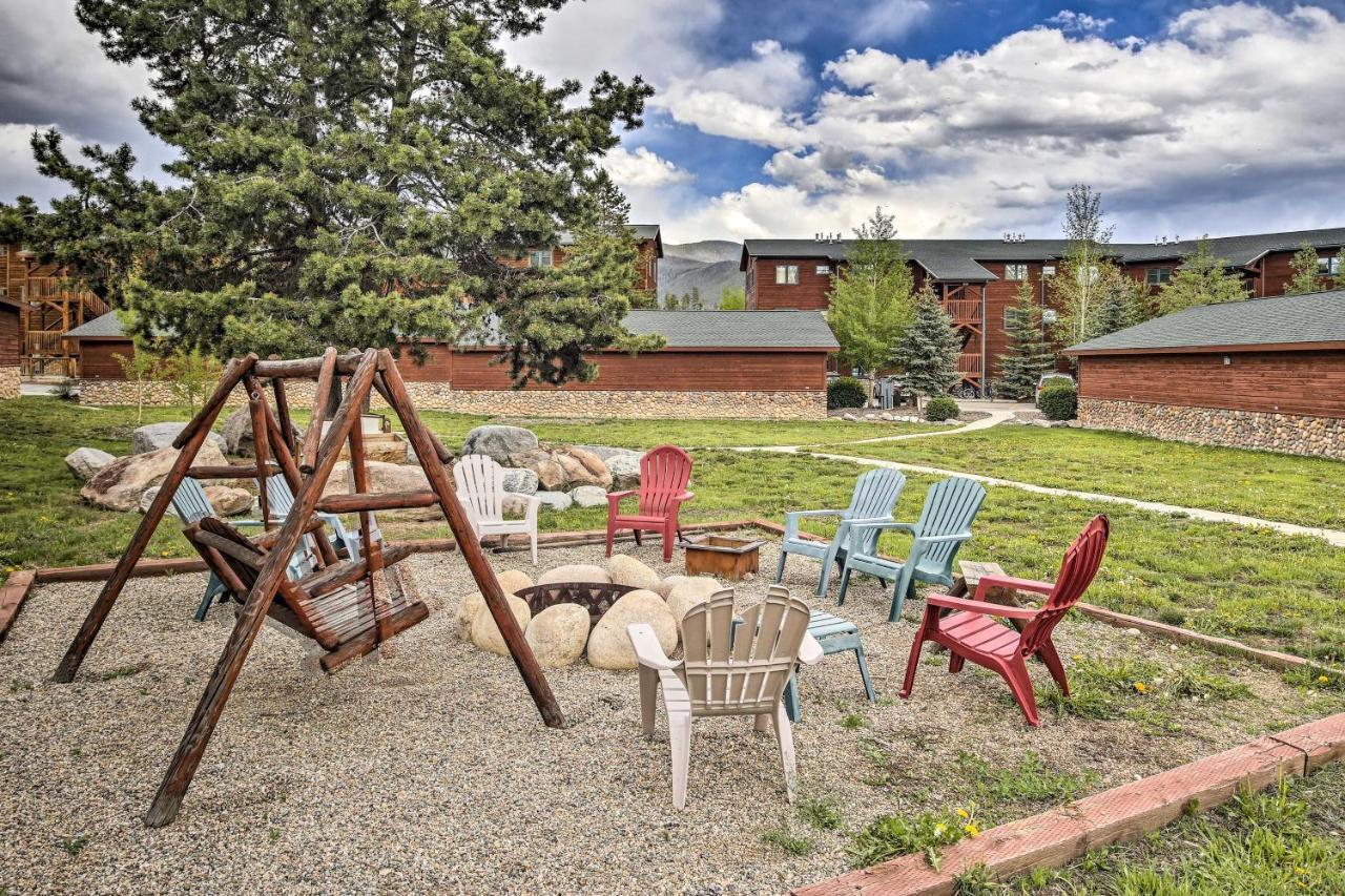 Mountain-View Condo With Deck Walk To Grand Lake Luaran gambar